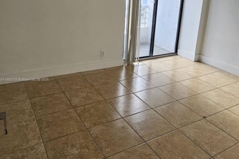 Condominio en alquiler en Aventura, Florida, 3 dormitorios, 109.72 m2 № 1896509 - foto 8