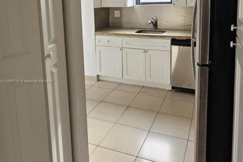 Condominio en alquiler en Aventura, Florida, 3 dormitorios, 109.72 m2 № 1896509 - foto 6