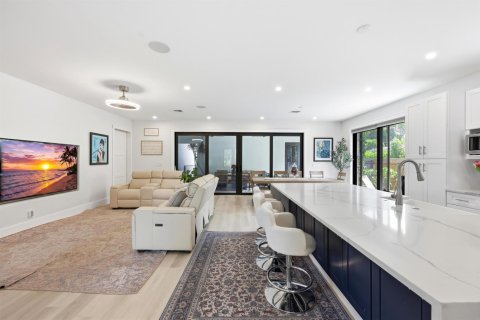 Villa ou maison à vendre à West Palm Beach, Floride: 4 chambres, 350.43 m2 № 2087506 - photo 8