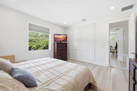 Villa ou maison à vendre à West Palm Beach, Floride: 4 chambres, 350.43 m2 № 2087506 - photo 25