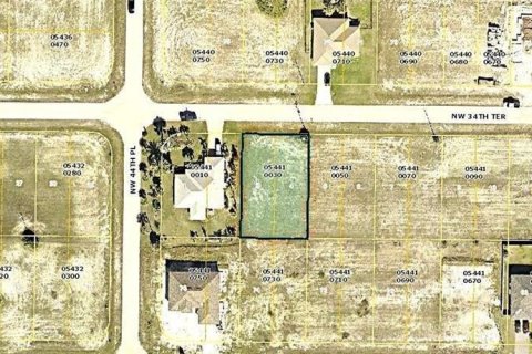 Terrain à Cape Coral, Floride № 2114314