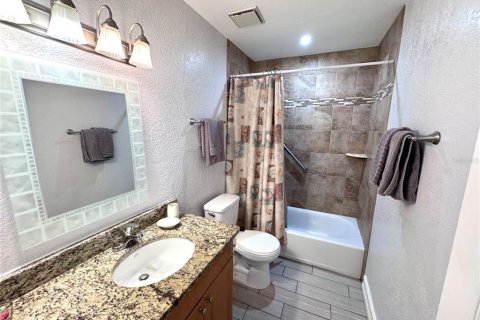 Купить кондоминиум в Сарасота, Флорида 6 комнат, 71.35м2, № 1675503 - фото 13