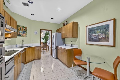 Copropriété à vendre à Pompano Beach, Floride: 2 chambres, 141.21 m2 № 2411776 - photo 21