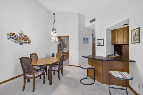 Copropriété à vendre à Pompano Beach, Floride: 2 chambres, 141.21 m2 № 2411776 - photo 14