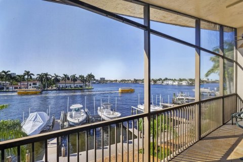 Copropriété à vendre à Pompano Beach, Floride: 2 chambres, 141.21 m2 № 2411776 - photo 20