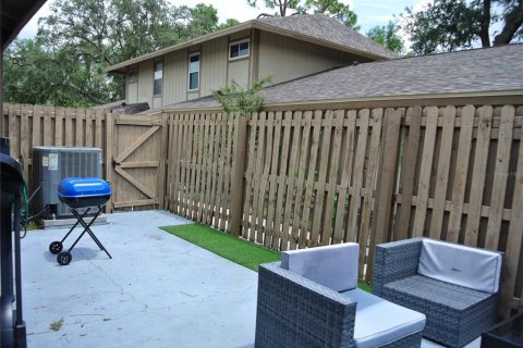 Townhouse in Brandon, Florida 3 bedrooms, 115.85 sq.m. № 1884677 - photo 14