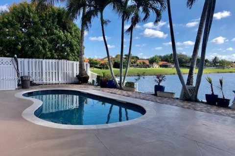 Villa ou maison à louer à Plantation, Floride: 3 chambres, 183.85 m2 № 2365467 - photo 26