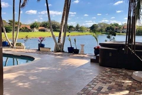 Villa ou maison à louer à Plantation, Floride: 3 chambres, 183.85 m2 № 2365467 - photo 28