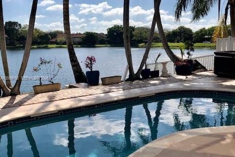 Villa ou maison à louer à Plantation, Floride: 3 chambres, 183.85 m2 № 2365467 - photo 27