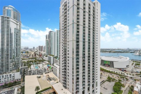 Condominio en venta en Miami, Florida, 1 dormitorio № 1889239 - foto 1