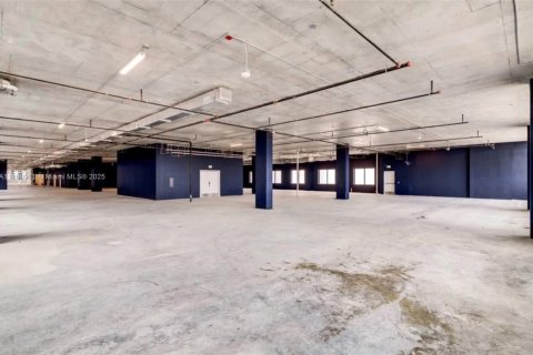 Condominio en venta en Miami, Florida, 1 dormitorio № 1889239 - foto 30