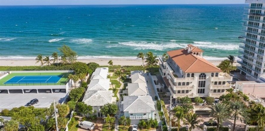 Touwnhouse à Highland Beach, Floride 4 chambres, 185.62 m2 № 990457