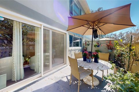 Condominio en venta en Temple Terrace, Florida, 2 dormitorios, 102.56 m2 № 1815032 - foto 28