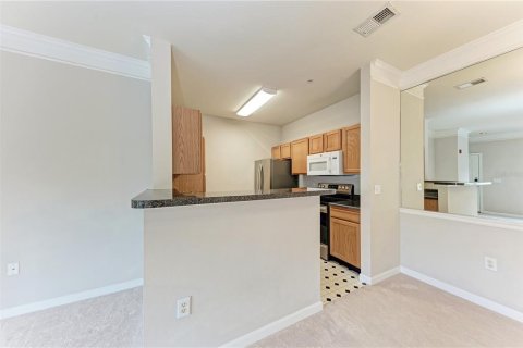 Condominio en alquiler en Bradenton, Florida, 2 dormitorios, 105.17 m2 № 1908437 - foto 13