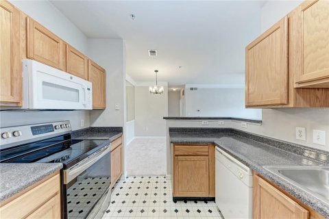 Condominio en alquiler en Bradenton, Florida, 2 dormitorios, 105.17 m2 № 1908437 - foto 18