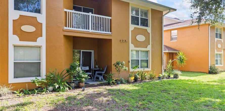 Condo à Bunnell, Floride, 2 chambres  № 1832652