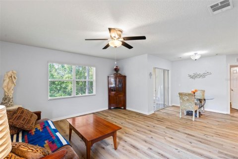 Copropriété à vendre à Bunnell, Floride: 2 chambres, 96.15 m2 № 1832652 - photo 9