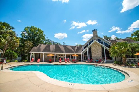 Condominio en alquiler en Gainesville, Florida, 3 dormitorios, 151.34 m2 № 1904410 - foto 3