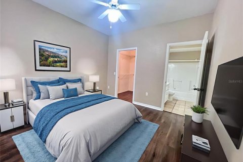 Condominio en alquiler en Gainesville, Florida, 3 dormitorios, 151.34 m2 № 1904410 - foto 4