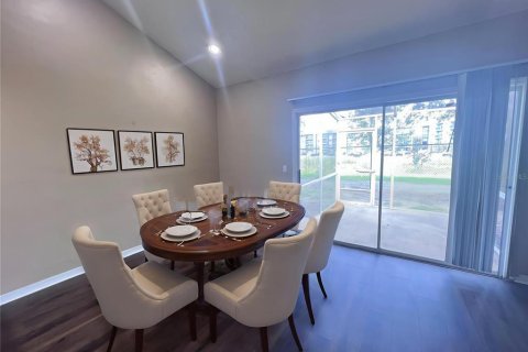 Condominio en alquiler en Gainesville, Florida, 3 dormitorios, 151.34 m2 № 1904410 - foto 7