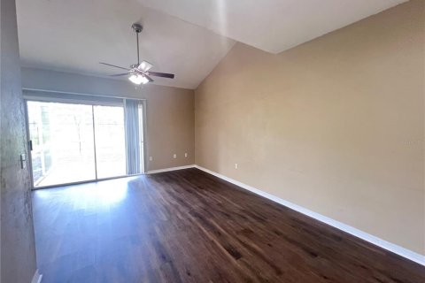 Condominio en alquiler en Gainesville, Florida, 3 dormitorios, 151.34 m2 № 1904410 - foto 13