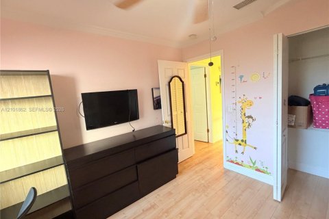 Condo in Boca Raton, Florida, 2 bedrooms  № 2403732 - photo 21