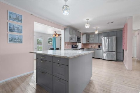 Casa en venta en Largo, Florida, 2 dormitorios, 84.73 m2 № 1657890 - foto 13