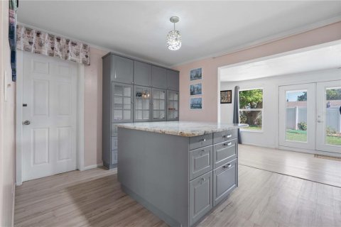 Casa en venta en Largo, Florida, 2 dormitorios, 84.73 m2 № 1657890 - foto 11