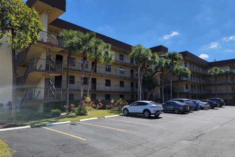 Condo à Lauderdale Lakes, Floride, 2 chambres  № 2084577