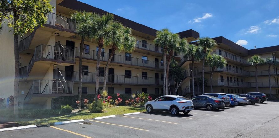 Condo à Lauderdale Lakes, Floride, 2 chambres  № 2084577