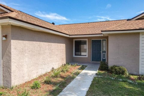 House in Orlando, Florida 3 bedrooms, 125.33 sq.m. № 1833131 - photo 5