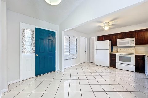 House in Orlando, Florida 3 bedrooms, 125.33 sq.m. № 1833131 - photo 10