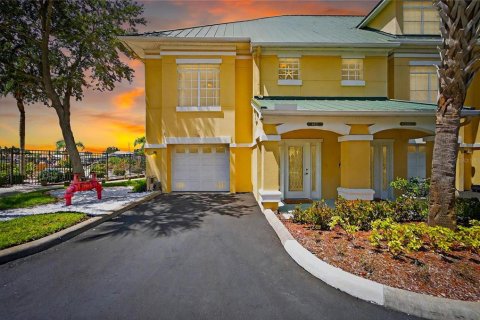 Touwnhouse à vendre à Apollo Beach, Floride: 3 chambres, 231.14 m2 № 1857619 - photo 6