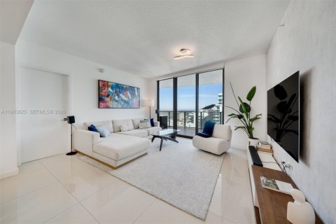 Купить кондоминиум в Майами, Флорида 2 спальни, 114.08м2, № 2005361 - фото 11