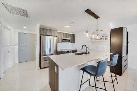 Купить кондоминиум в Майами, Флорида 2 спальни, 114.08м2, № 2005361 - фото 7