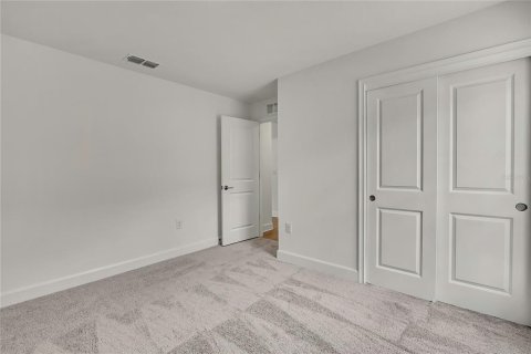 Immobilier commercial à vendre à Spring Hill, Floride: 242.29 m2 № 2404852 - photo 25