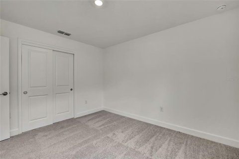 Immobilier commercial à vendre à Spring Hill, Floride: 242.29 m2 № 2404852 - photo 19