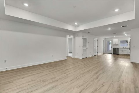 Immobilier commercial à vendre à Spring Hill, Floride: 242.29 m2 № 2404852 - photo 28