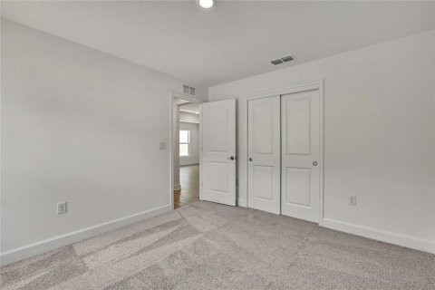 Immobilier commercial à vendre à Spring Hill, Floride: 242.29 m2 № 2404852 - photo 20