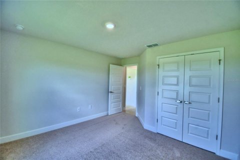 House in Auburndale, Florida 4 bedrooms, 163.04 sq.m. № 2215220 - photo 27