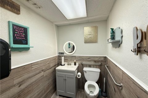 Immobilier commercial à vendre à Inverness, Floride № 1835579 - photo 8