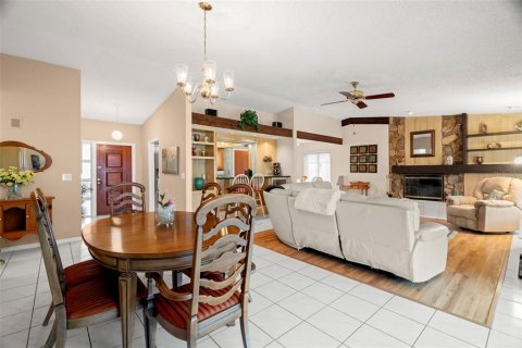 Casa en venta en Safety Harbor, Florida, 3 dormitorios, 148.55 m2 № 1910658 - foto 8