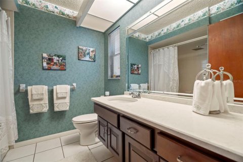 House in Safety Harbor, Florida 3 bedrooms, 148.55 sq.m. № 1910658 - photo 29