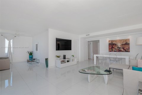 Copropriété à louer à Miami Beach, Floride: 1 chambre, 83.61 m2 № 1874284 - photo 5