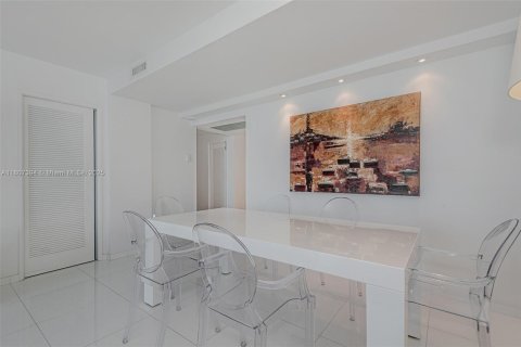 Copropriété à louer à Miami Beach, Floride: 1 chambre, 83.61 m2 № 1874284 - photo 10