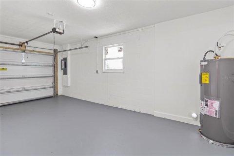 Casa en venta en Tampa, Florida, 4 dormitorios, 138.7 m2 № 2198081 - foto 21