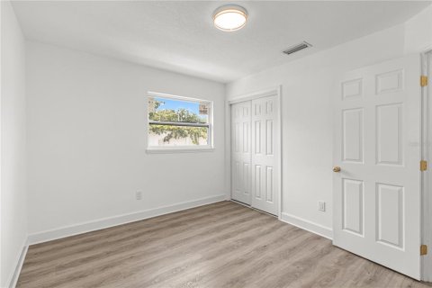 Casa en venta en Tampa, Florida, 4 dormitorios, 138.7 m2 № 2198081 - foto 10