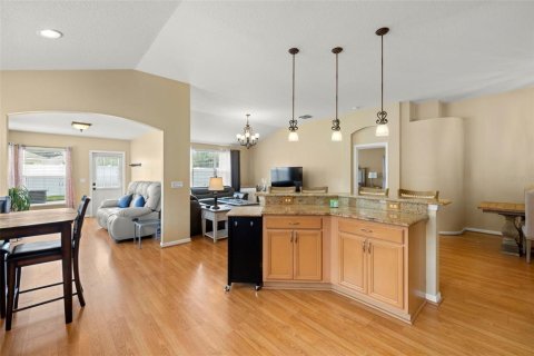 Casa en venta en Brandon, Florida, 3 dormitorios, 174.93 m2 № 1907628 - foto 7