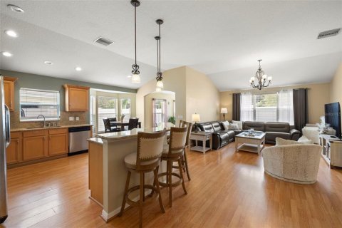 Casa en venta en Brandon, Florida, 3 dormitorios, 174.93 m2 № 1907628 - foto 3