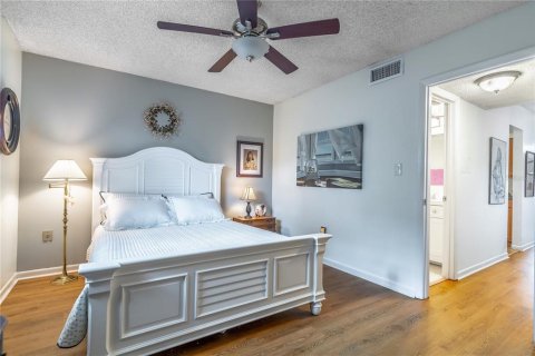 Condo in Winter Park, Florida, 1 bedroom  № 1774109 - photo 17
